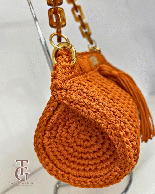 Bolsa Lolla de Crochê com Alça Acrílica - Image 9