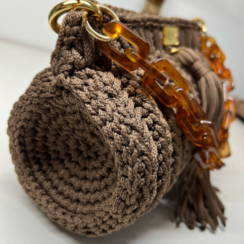 Bolsa Lolla de Crochê com Alça Acrílica - Image 12